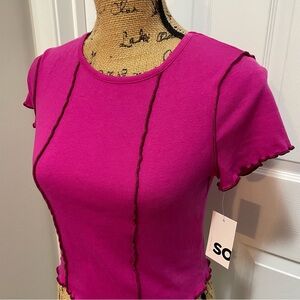 Cropped Lettuce Hem Tee